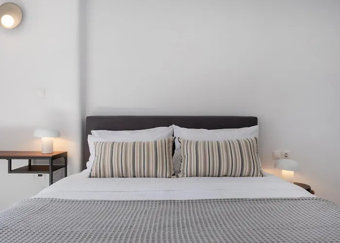 Bombay By Mykonos Mood *